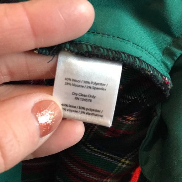 Vineyard Vines Holiday Plaid Pant - Picture 6 of 6